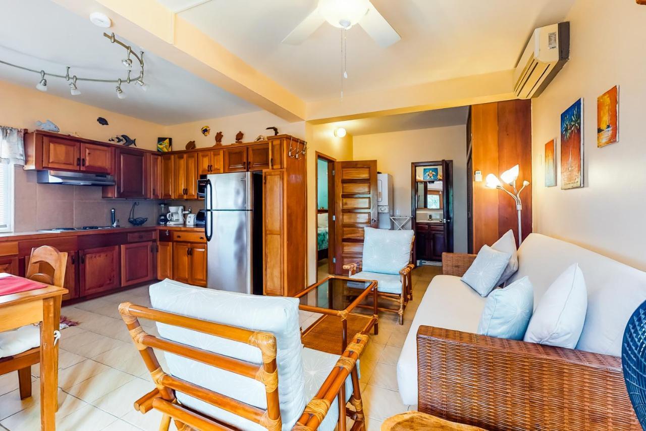 Coral Reef Condo Сан Педро Екстериор снимка